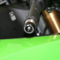 Závaží R&G Racing do řidítek pro motocykly KAWASAKI ZX10-R ('06-'08), černá (pár)